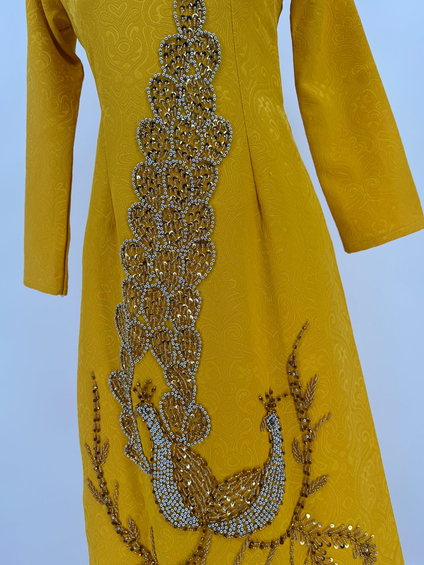 cổ áo truyền thống