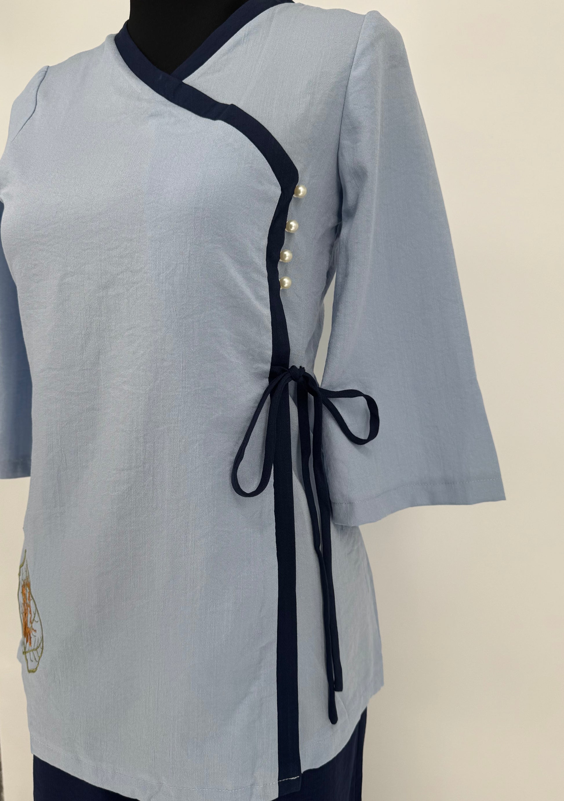 Lưng quần có dây thun