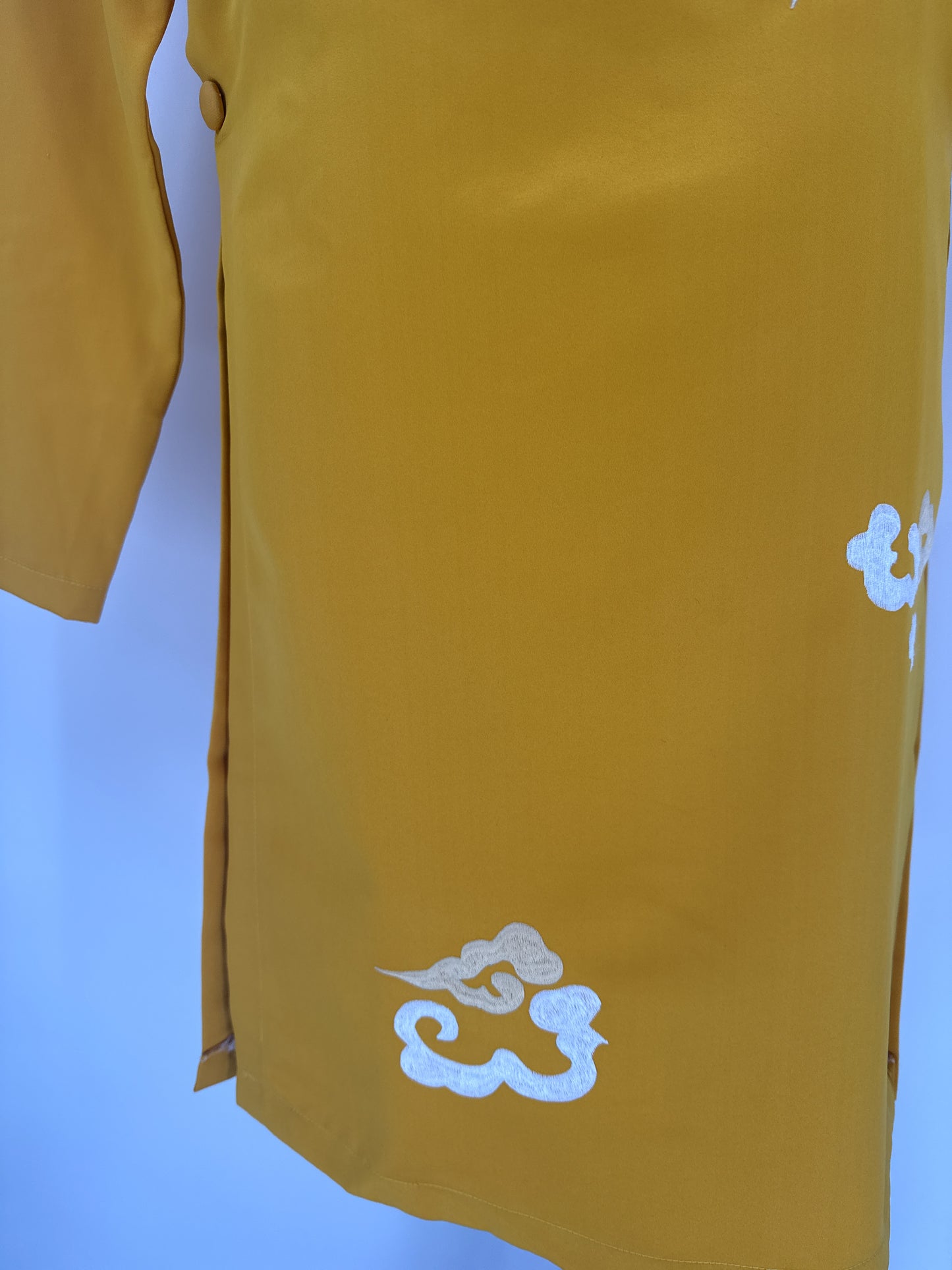 cổ áo truyền thống