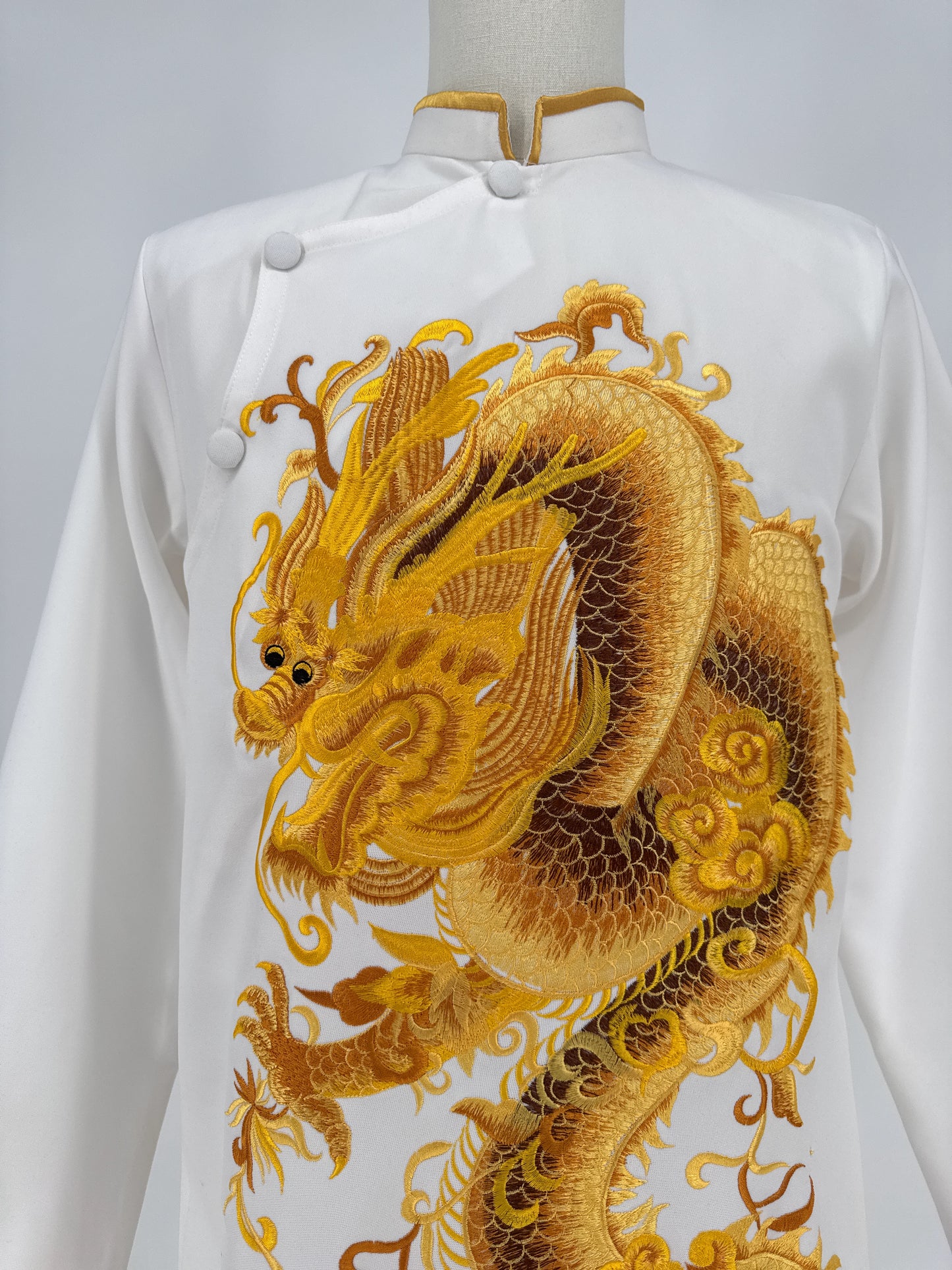 cổ áo truyền thống