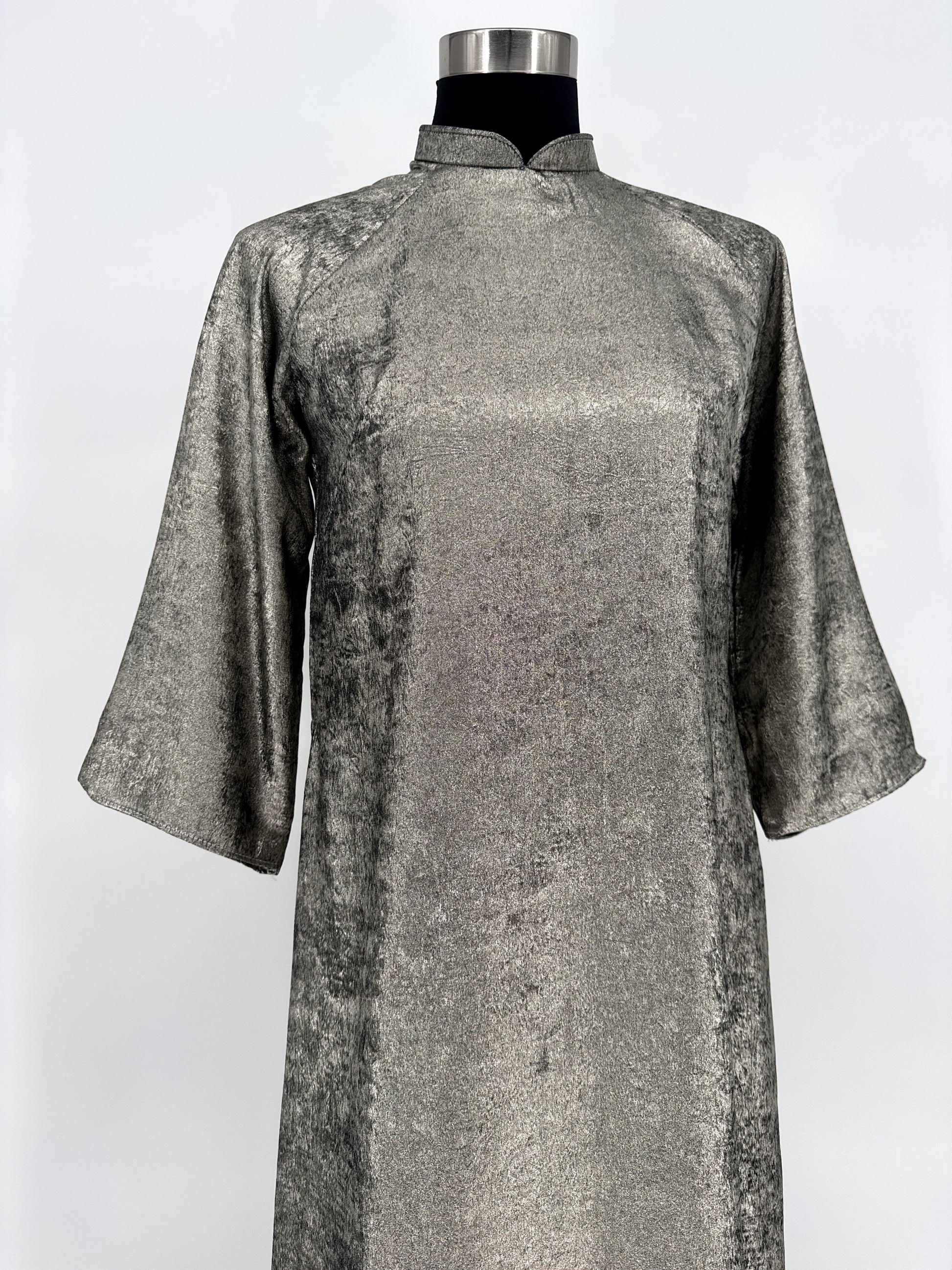 cổ áo truyền thống