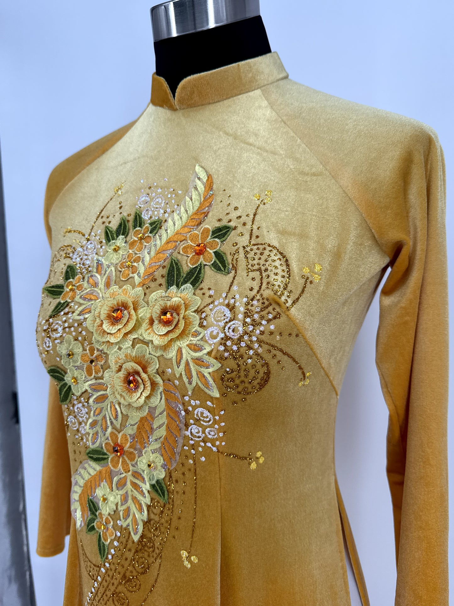 Tay dài