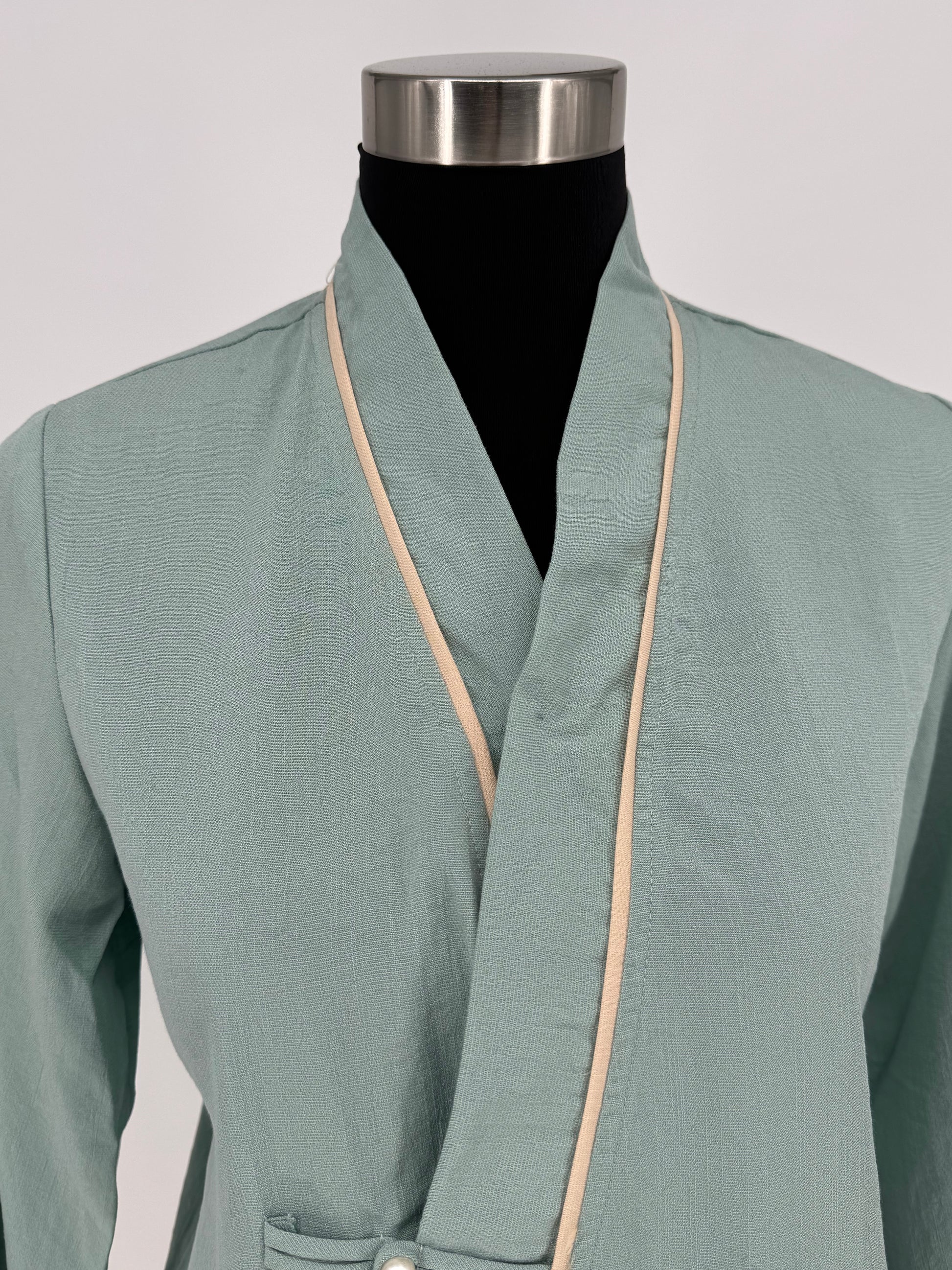 Lưng quần có dây thun