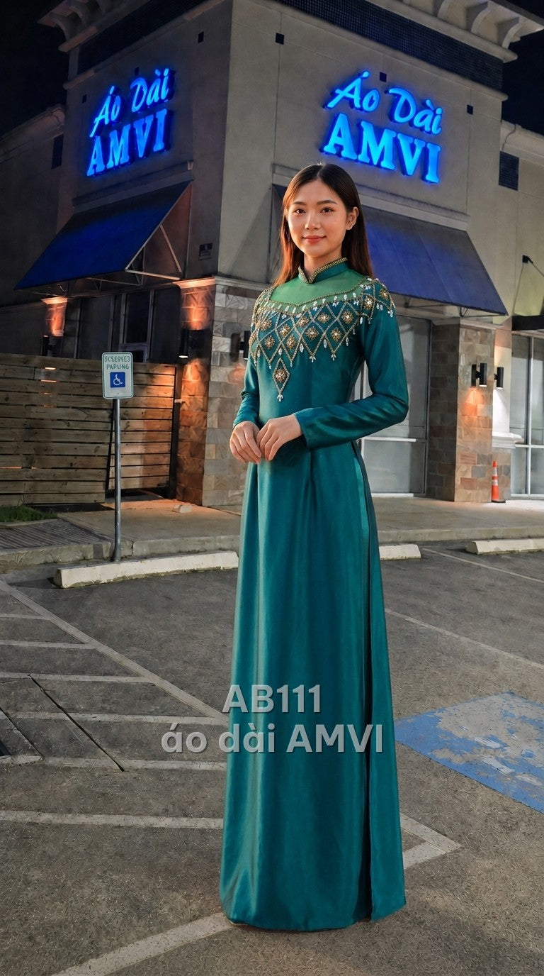 Áo - Lụa Xanh Ngọc Thêu Đính Đá Hoa Văn Cao Cấp Dự Tiệc - AB111