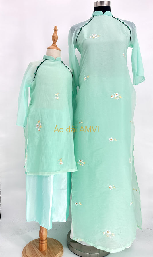 Tà áo vừa