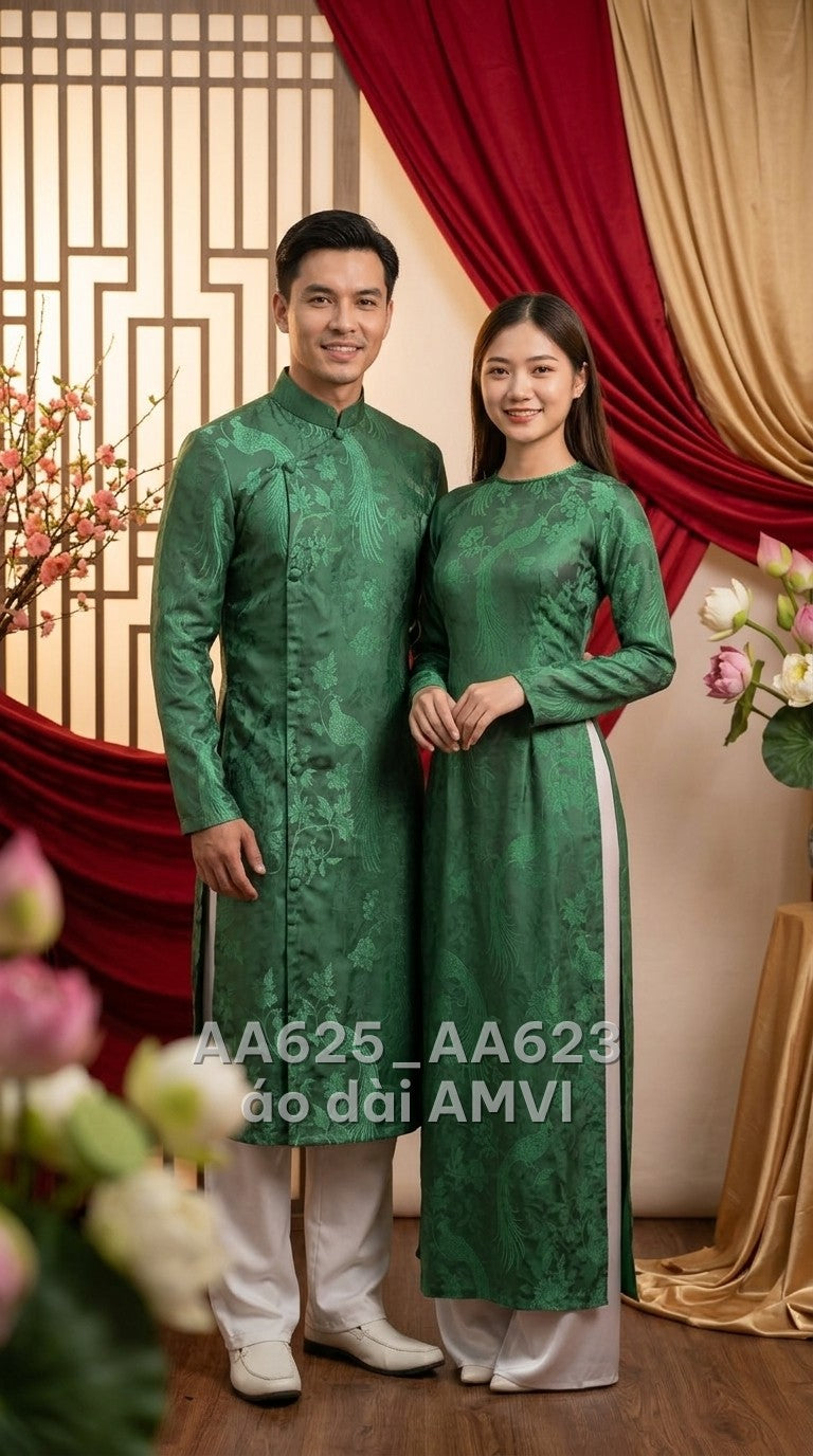 Áo dài cặp cho hai người gấm xanh lá dệt chim phượng hoàng cổ điển sang trọng, ảnh chụp cặp đôi, mã AA623