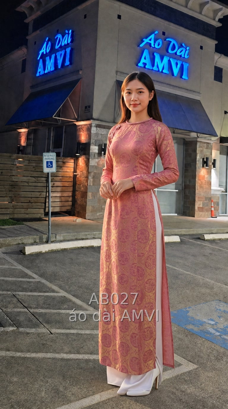 Áo dài gấm hồng hoa văn vàng kim đính đá, vẻ đẹp truyền thống Việt, mã AB027