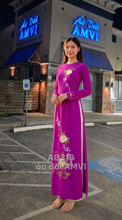 Áo dài lụa hồng thêu hoa cao cấp cổ tròn thanh lịch, mã AB318