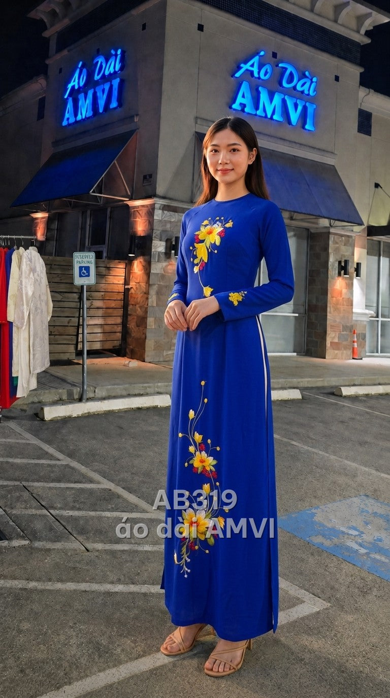 Áo dài lụa xanh cô ban thêu hoa tinh xảo cổ tròn, mã AB319