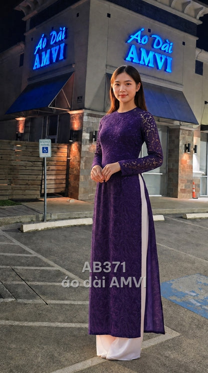 Áo dài ren tím hoa văn tinh xảo cổ tròn dự tiệc, mã AB371