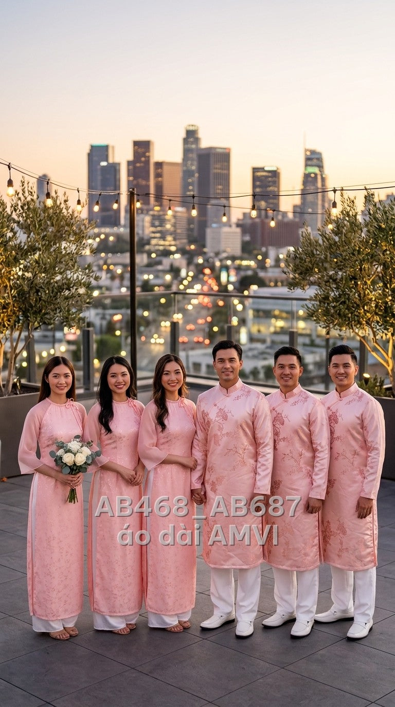 Áo dài lụa hồng cách tân thắt bím hoa chìm tay lửng, ảnh chụp cặp đôi, mã AB687