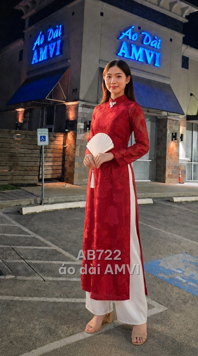 Áo dài gấm đỏ cách tân tay loe cổ tròn phụ dâu sang trọng, mã AB722