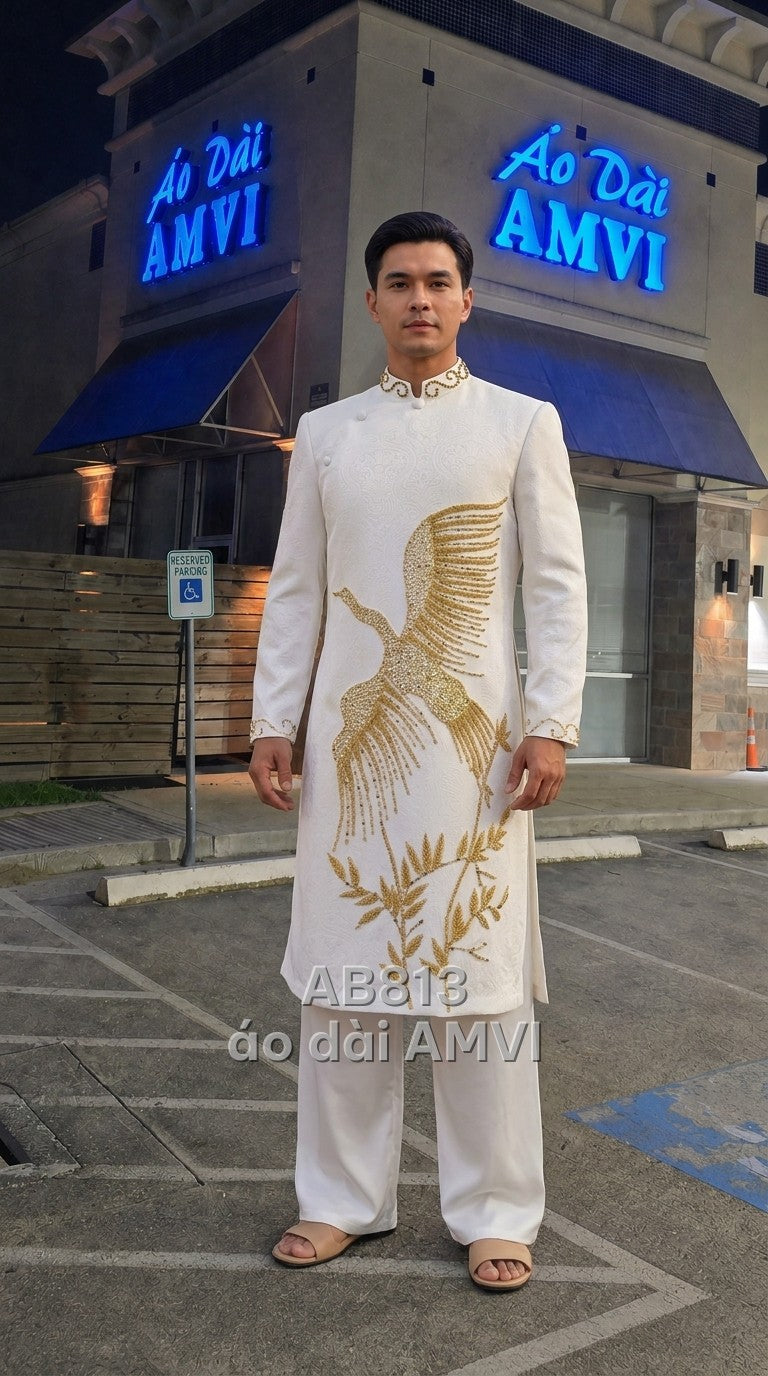 Áo dài cưới nam jacquard trắng thêu hạc vàng đính kết lộng lẫy, mã AB813