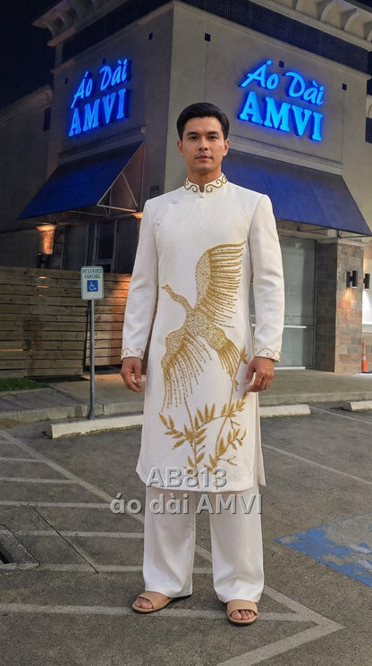 Áo dài cưới nam jacquard trắng thêu hạc vàng đính kết lộng lẫy, mã AB813