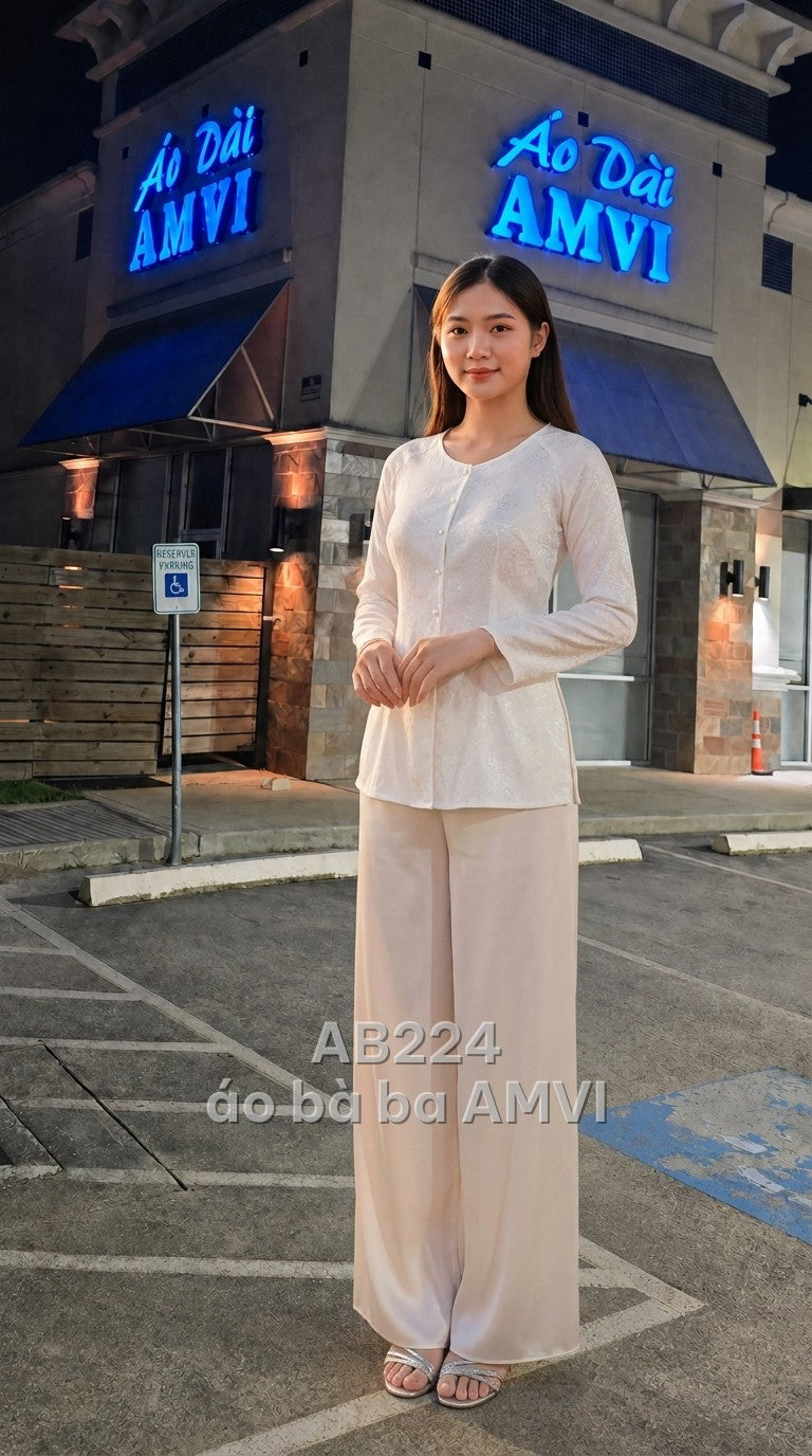 Áo - Trắng Họa Tiết Lưới Chìm Thanh Lịch Cổ V Tay Loa - AB224