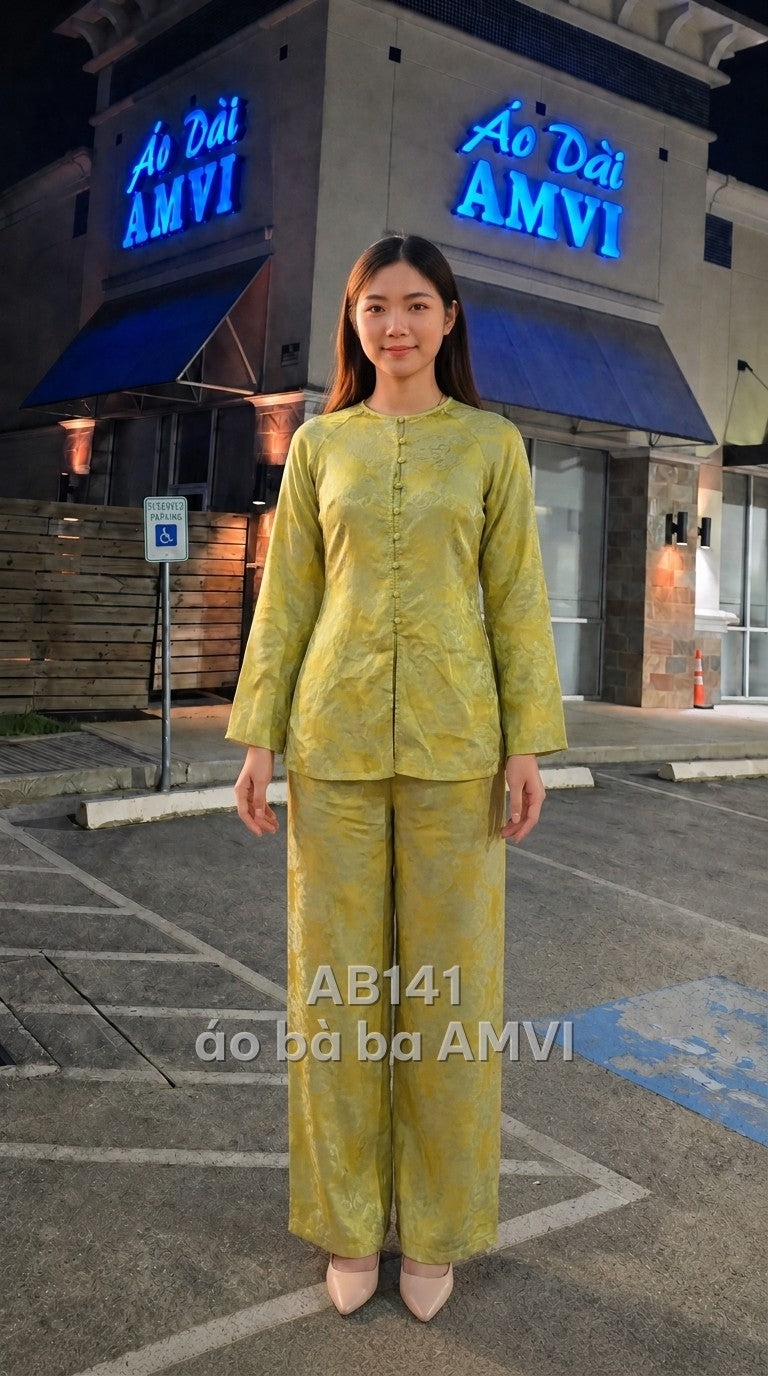 Áo+Quần - Gấm Vàng Họa Tiết Nổi Cổ Tròn Thanh Lịch - AB141